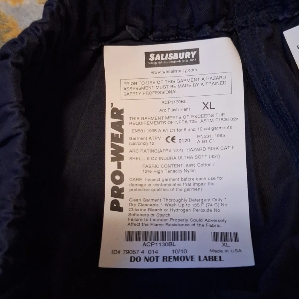 Salisbury 12CAL/CM Arc Suit, Pants/hood Shirt Size XL